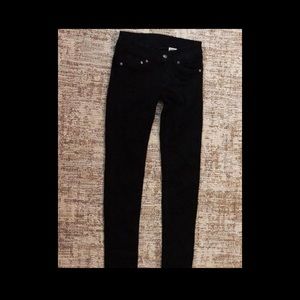 🤍Black H&M Skinny jeans🤍